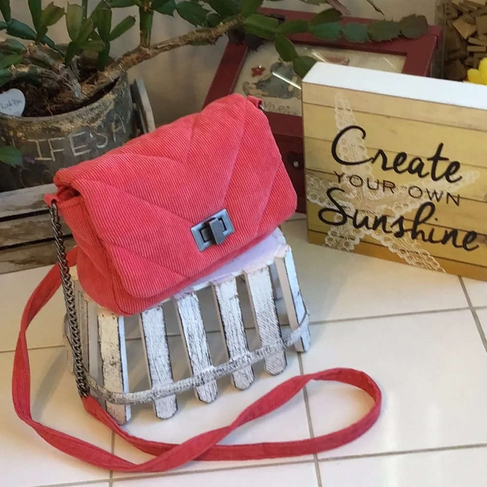 ‘Art Class’ Quilted Coral Soft Corduroy Crossbody (#2) - Picture 1 of 9